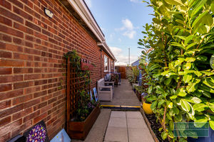 Photo 1- click for photo gallery